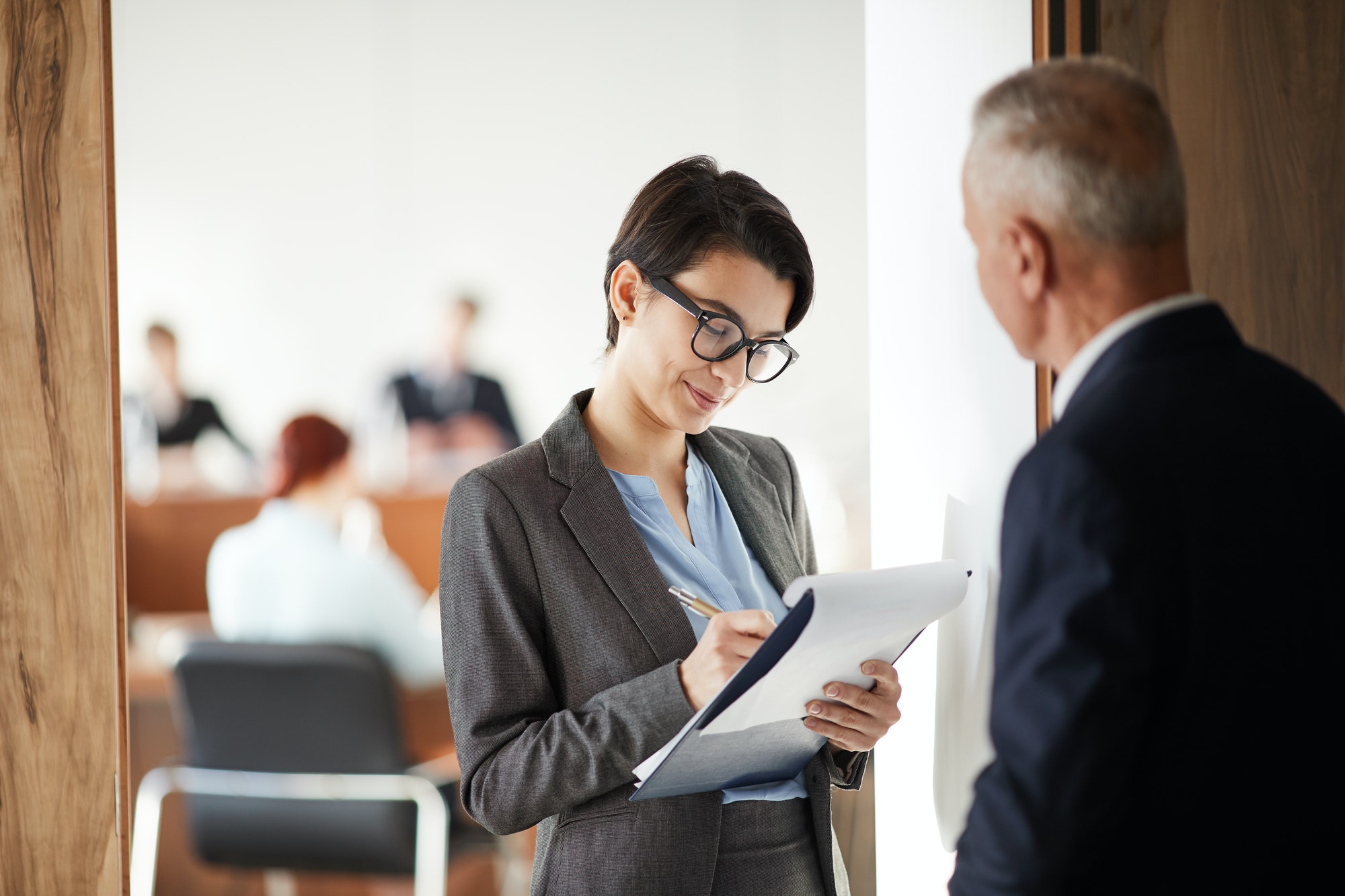 Le mentor dans l’entreprise : un big brother ou un compagnon de carrière ?