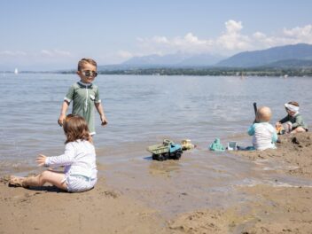 Zoom sur Drôles de Marmots : La nouvelle marque de maillots de bain pour bébés engagée du lac Léman.