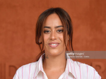 Amel Bent, une maman au top !
